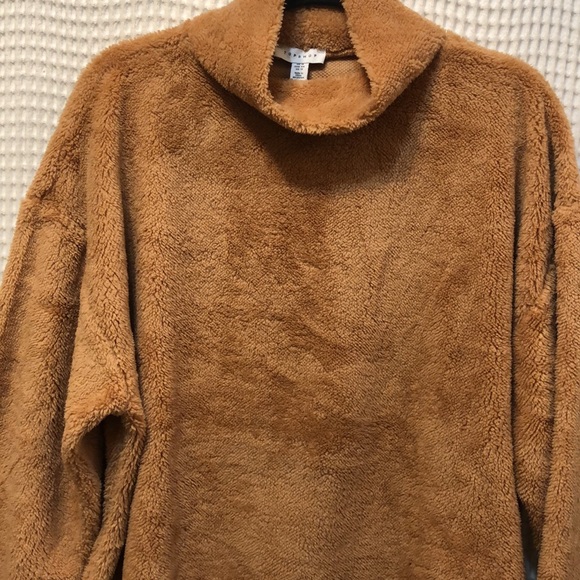 Topshop Mockneck Fleece Top - Picture 4 of 7